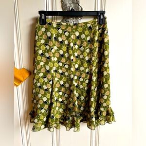 Loft Skirt - Green with Cream & Navy Design - Size 0P